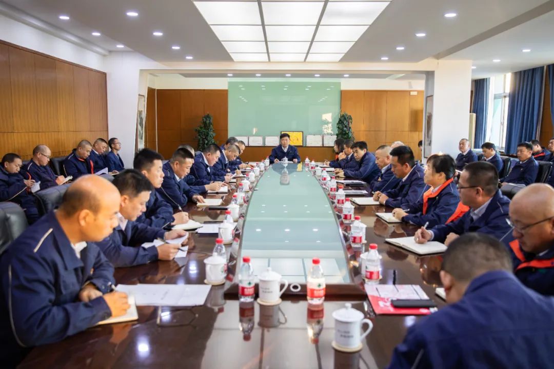 楊柳青組織召開11月份安全生產經營總結會